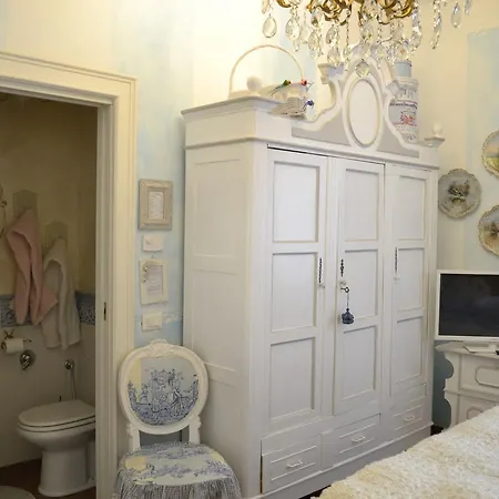 فندق مبيت وإفطار La Maison Degli Angeli ديسينسانو ديل غاردا