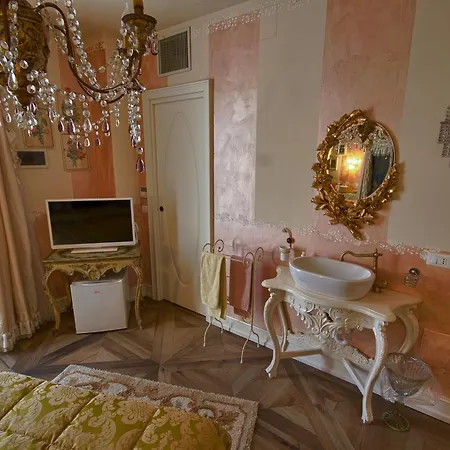 فندق مبيت وإفطار La Maison Degli Angeli 3*