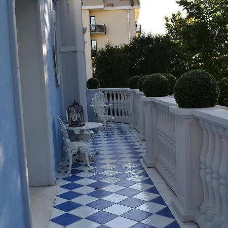 فندق مبيت وإفطار La Maison Degli Angeli